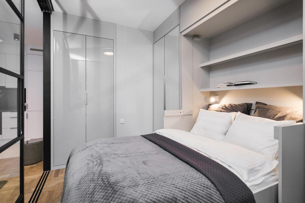Apartment Mennica - Golden