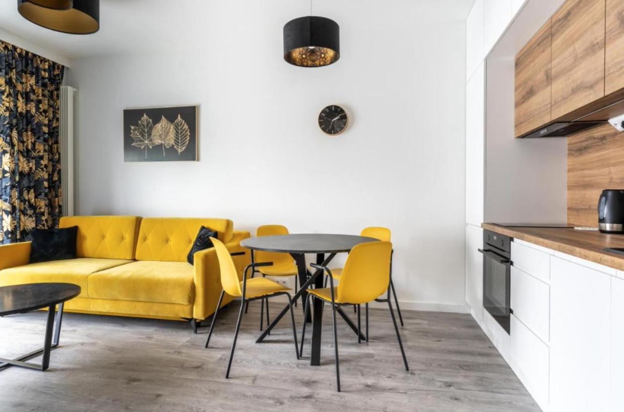 Apartment Mennica - Golden Warschau