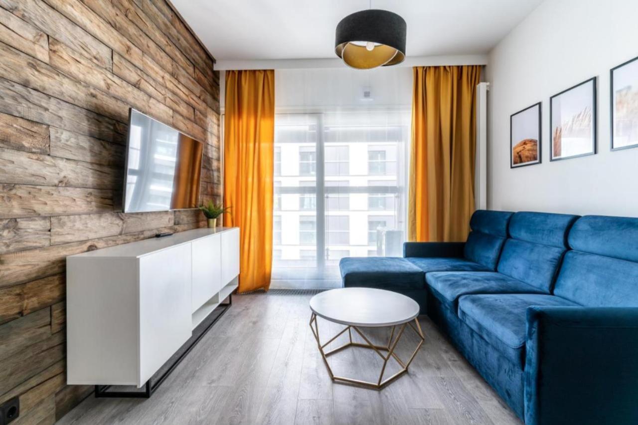 Apartment Mennica - Golden